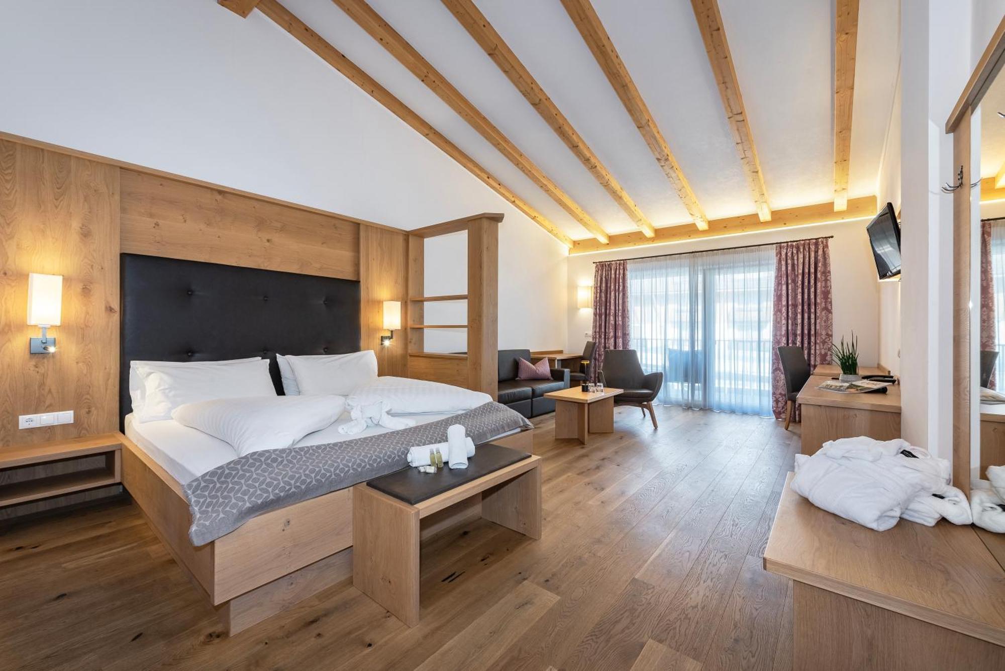 Hotel Langhof Natz-Schabs Extérieur photo